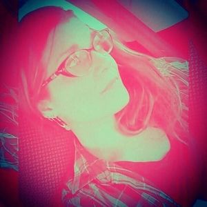 Meet your Posher, Vonya